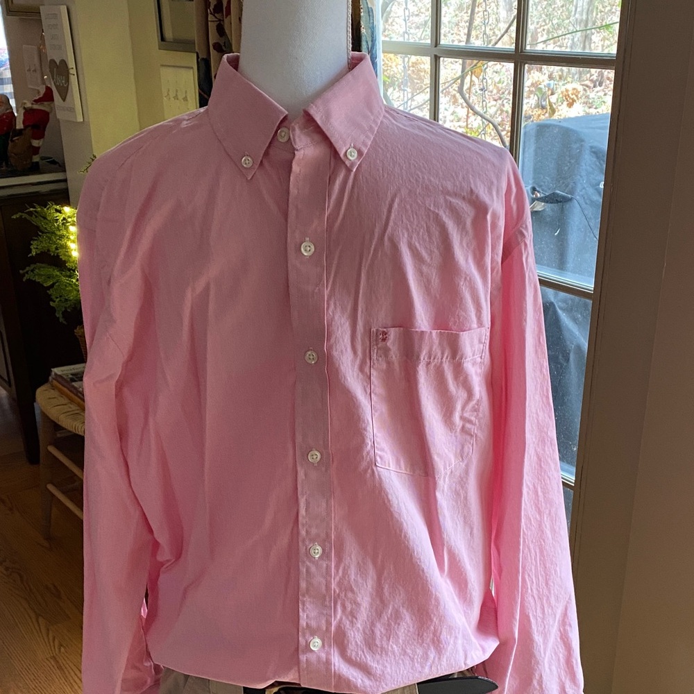 Izod Men's Casual Pink Button-Down Shirt